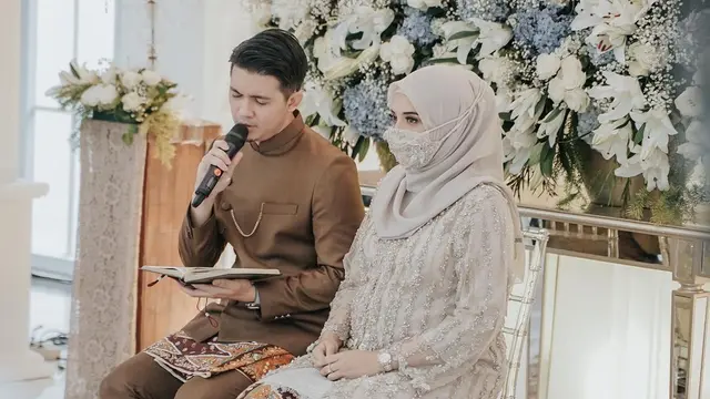 [Fimela] Potret Tujuh Bulanan Zaskia Sungkar