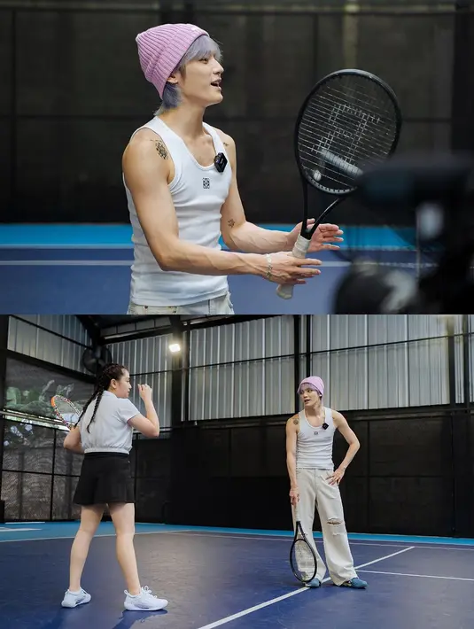 Nagita Slavina dengan gaya sportynya mengenakan outfit tenis. Atasan berwarna putih, dipadu celana tenis hitam, dan sneakers putih. Foto: Instagram.