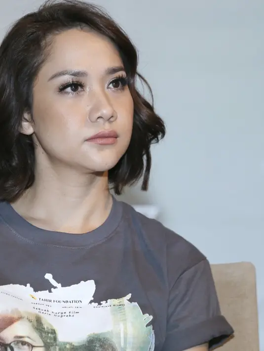 Bagi istri Ashraff Sinclair, peran yang berbanding terbaik dengan peran-peran sebelumnya itu, membuat dirinya merasa puas. Apalagi, digarap oleh sutradara handal. Harapannya, film itu dibawa ke festival film internasional. (Galih W. Satria/Bintang.com)