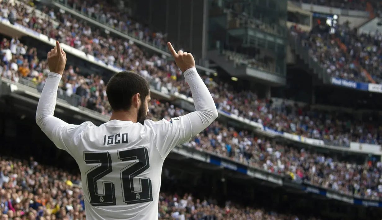 4. Isco, dikabarkan AS, jika pelatih Real Madrid, Zinedine Zidane, memasukannya ke dalam daftar jual. Juventus, City dan juga Arsenal menjadi klub terdepan yang berpotensi menampung gelandang asal Spanyol itu. (AFP/Curto De La Torre)