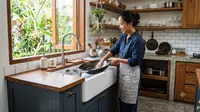 9 Cara Menata Bak Cuci Piring Dekat Kompor agar Air Tidak Mengotori Area Masak