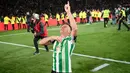 <p>Real Betis akhirnya muncul sebagai jawara Copa del Rey usai menang 5-4 dalam adu penalti. (AFP/Jorge Guerrero)</p>