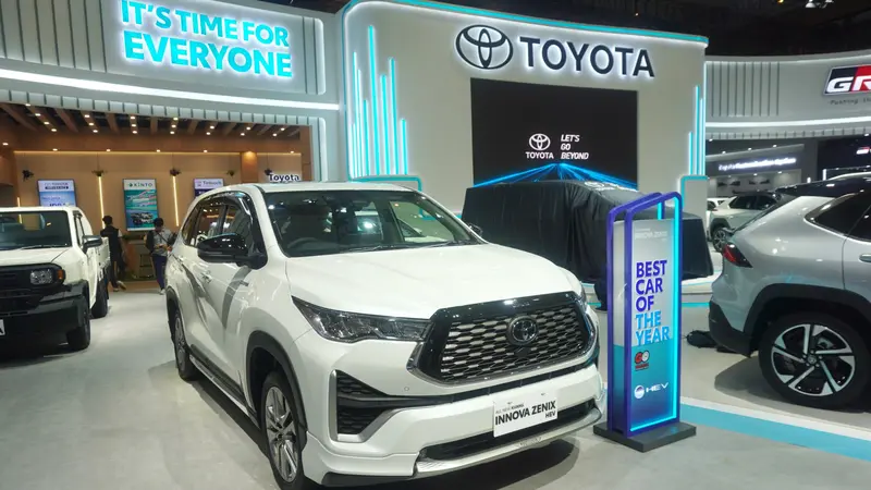 SPK Toyota Tembus 2.540 Unit di IIMS 2024, Kijang Innova Zenix Hybrid Terlaris (ist)