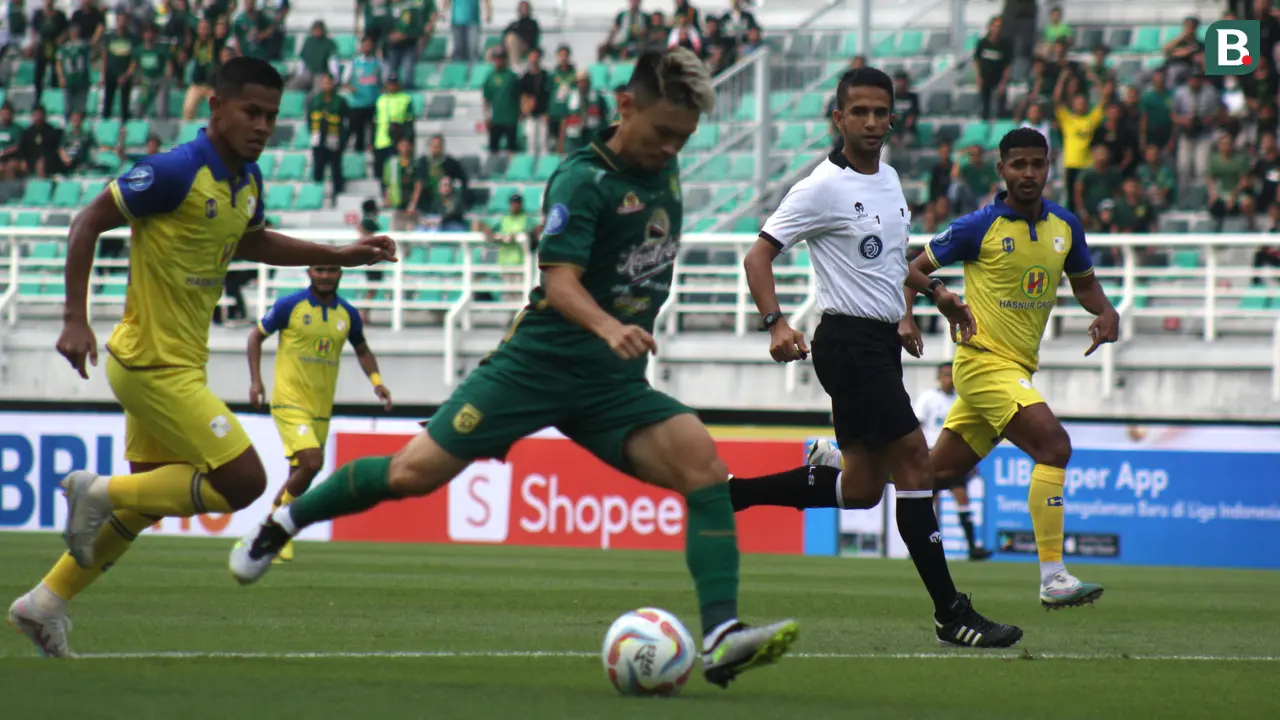 FOTO Thoriq Alkatiri Pimpin Pertandingan
