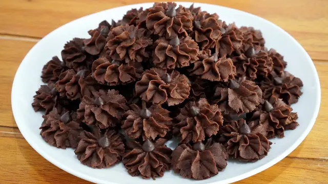 Kue Semprit Cokelat