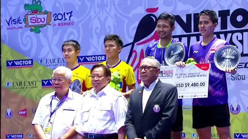 Ganda putra Indonesia, Berry Angriawan/Hardianto, menjadi juara Malaysia Masters Grand Prix Gold 2017 setelah mengalahkan wakil tuan rumah pada babak final, Minggu (22/1/2017). (Bola.com/Twitter/antoagustian)
