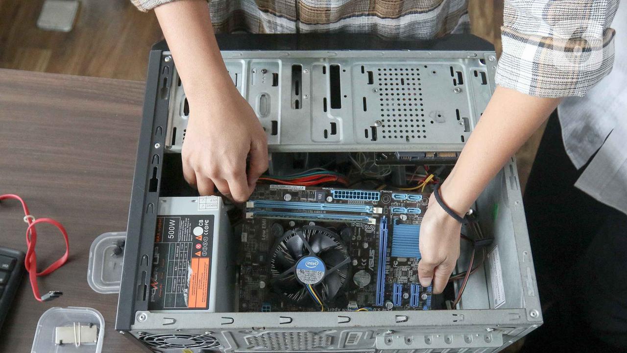 320 Peserta Jalani Pelatihan Kerja di PPKD Jakarta Pusat