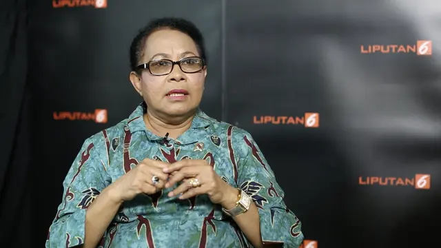 Menteri Pemberdayaan Perempuan dan Perlindungan Anak Yohana Yembise 1