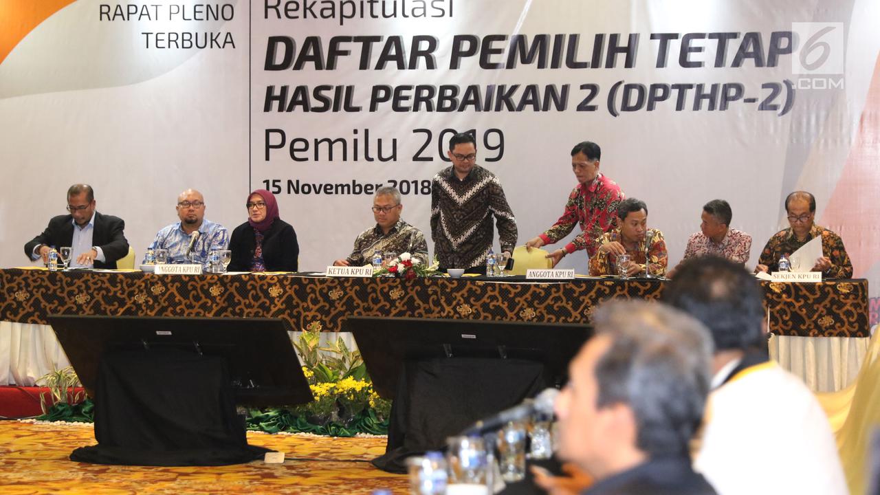 Ketua KPU Pimpin Rapat Rekapitulasi DPTHP 2