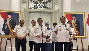 Gubernur DKI Jakarta Pramono Anung mengumumkan penetapan Upah Minimum Provinsi (UMP) tahun 2026 di Jakarta. (Liputan6.com/Winda Nelfira)