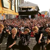 Inilah sederet foto yang memperlihatkan kemeriahan Ennishisai di Blok M Square. (Foto: Instagram/@kazukazu93)
