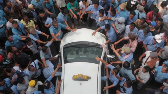 Demo Sopir Angkutan Umum