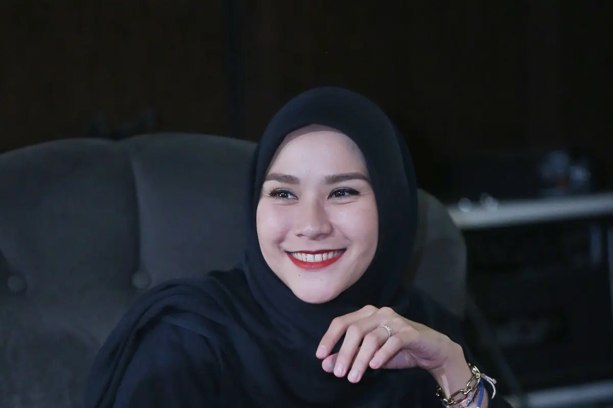 [Fimela] Zaskia Adya Mecca