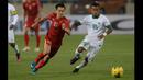 Pada semifinal leg kedua, Indonesia bermain imbang 2-2 melawan Vietnam. lewat gol bunuh diri Tran Dinh Dong dan gol penyeimbang Manahati Lestusen di ujung babak kedua yang memastikan Indonesia lolos ke final Piala AFF 2016. (AFP/Hoang Dinh Nam)