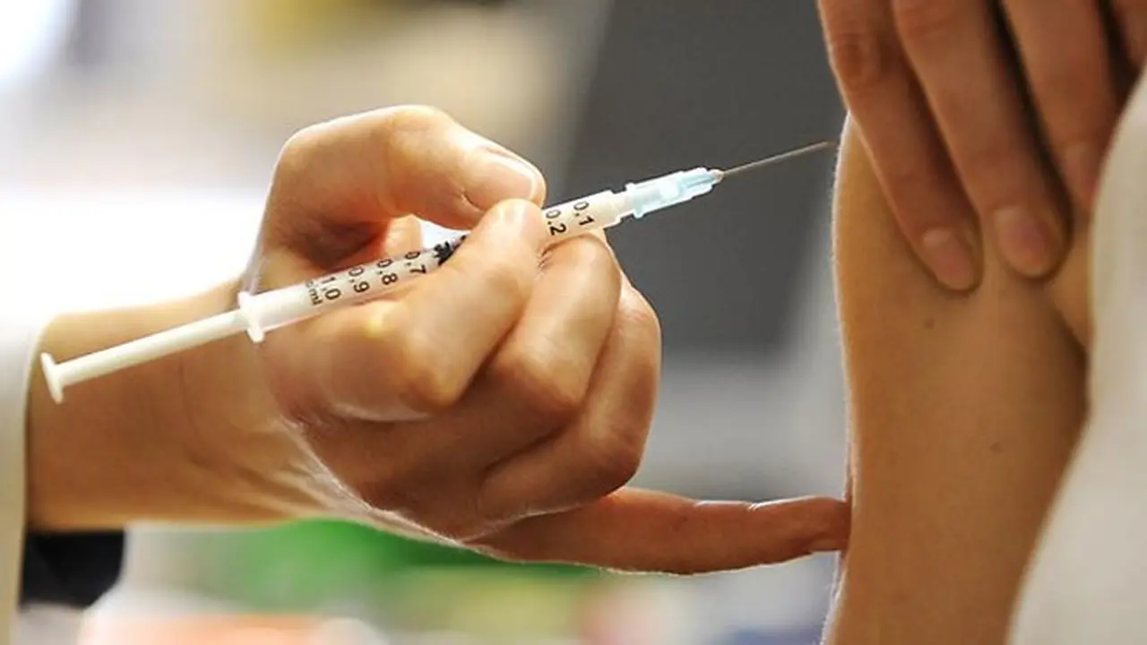 vaksin-hpv-130904b.jpg