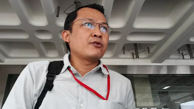 Penasihat KPK Mohammad Tsani Annafari mendaftarkan diri menjadi calon pimpinan KPK, Kamis (4/7/2019).