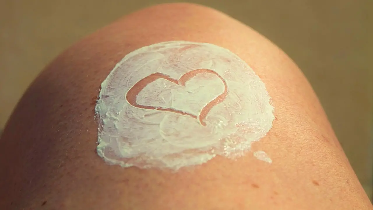 Ilustrasi tabir surya