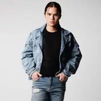 Rencana menikah muda memang selalu diinginkan Dul Jaelani. Kini setelah ia memiliki kekasih, Tissa Biani, Dul justru mengaku masih harus belajar menjadi suami yang baik. (Instagram/duljaelani)