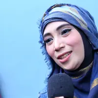 Usianya yang sudah kepala empat, penyanyi Inka Christie belum juga memiliki pendamping. Inka mengaku bahwa tidak menutup hati pada lelaki yang ingin mempersuntingnya. (Adrian Putra/Bintang.com)