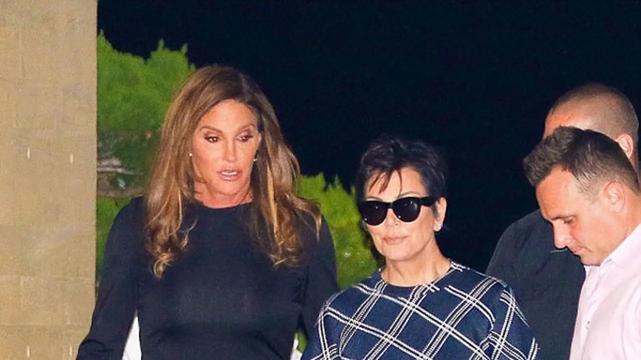 [Bintang] Kris Jenner dan Caitlyn Jenner