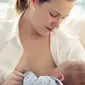 Kaum ibu yang memberikan air susu ibu (ASI) eksklusif kerap tak menyadari dirinya tengah berbadan dua lagi. Akibatnya, sang ibu kewalahan.