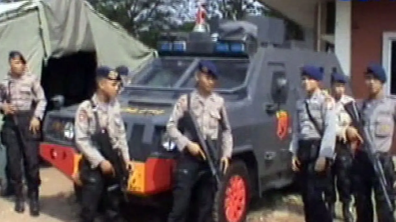 Pengamanan-di-Bandara-140820