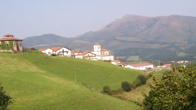 Azpilicuetagaraycosaroyarenberecolarrea