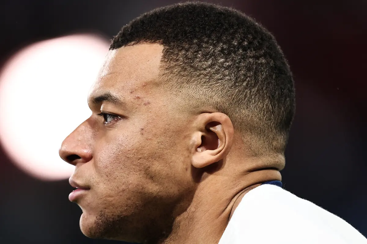 Berapa Gaji Kylian Mbappe per Bulan? Kini Resmi Berseragam Real Madrid