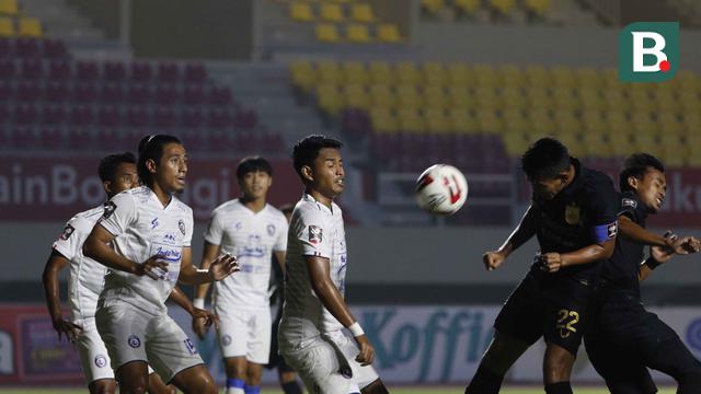 Arema FC vs PSIS Semarang