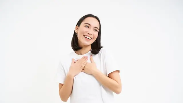 Senyum Tulus hingga Mendengarkan, Sikap Sederhana Ini Menginspirasi