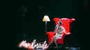 Raisa juga menggelar showcase untuk album barunya yang berjudul 'Handmade'. Kali ini ia menghibur para penggemarnya. (Adrian Putra/Bintang.com)