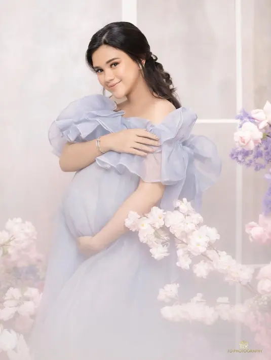 Hal yang membahagiakan pastinya bagi Audy Marissa dan Anthony Xie. Kehadiran baby Anzel Maverick Xie tentunya akan semakin menambah warna di kehidupan keluarga kecil mereka. (Instagram/audymarissa)
