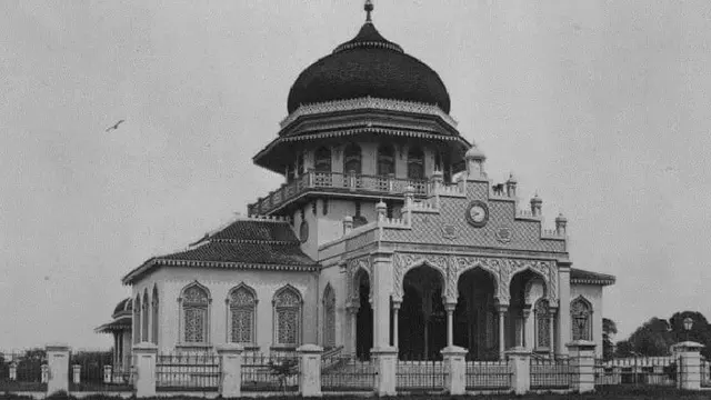kerajaan perlak