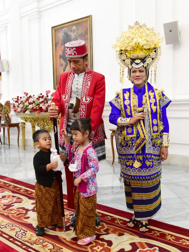 Momen Presiden Jokowi bersama cucu Sedah Mirah dan Panembahan Al Nahyan