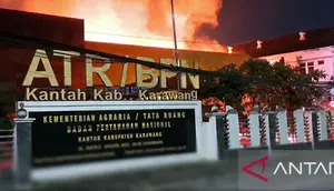 Kantor BPN Karawang Kebakaran