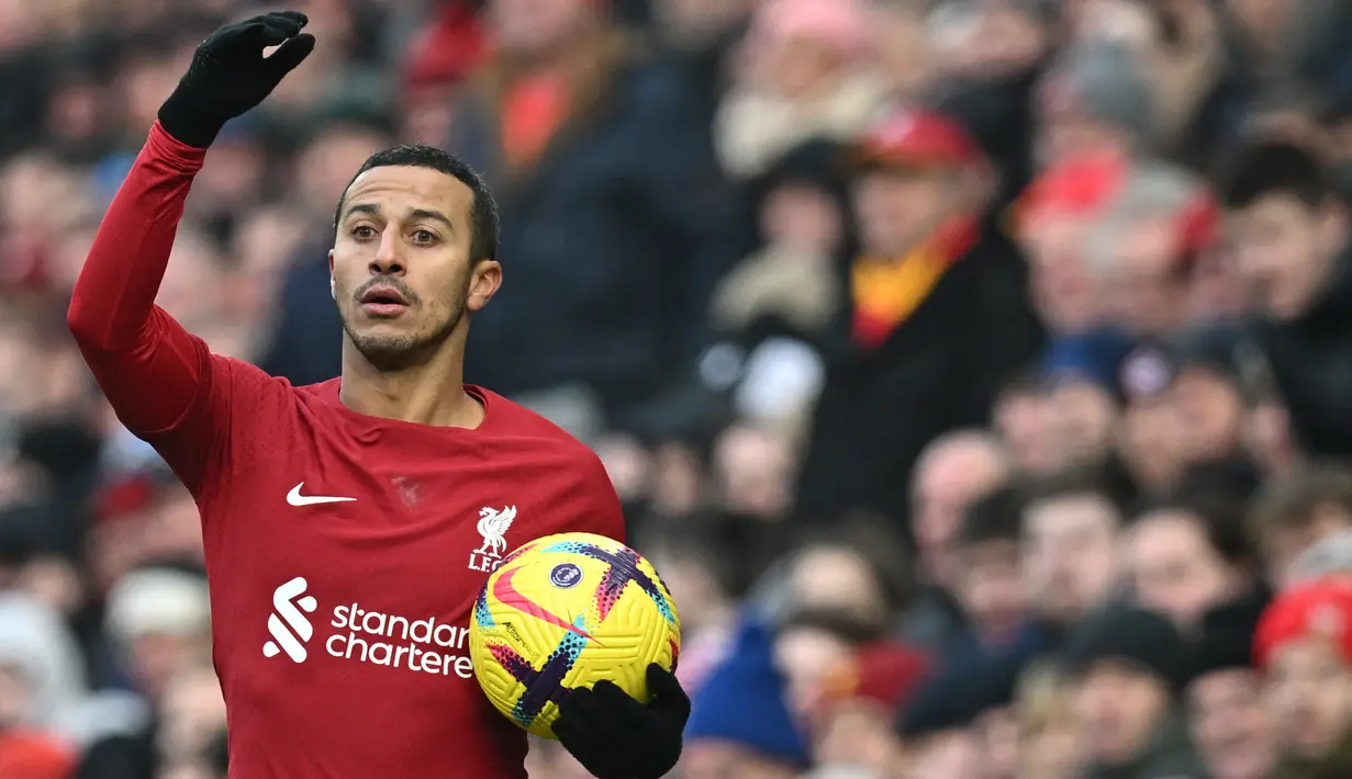 Thiago membela Liverpool sejak 2020. Ia pindah dari raksasa Bundesliga, Bayern Munich.  (Paul Ellis/AFP)