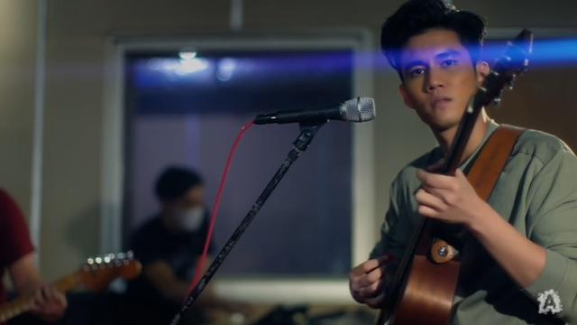 6 Potret Difki Khalif Sepupu Ariel Noah, Gayanya Curi Perhatian