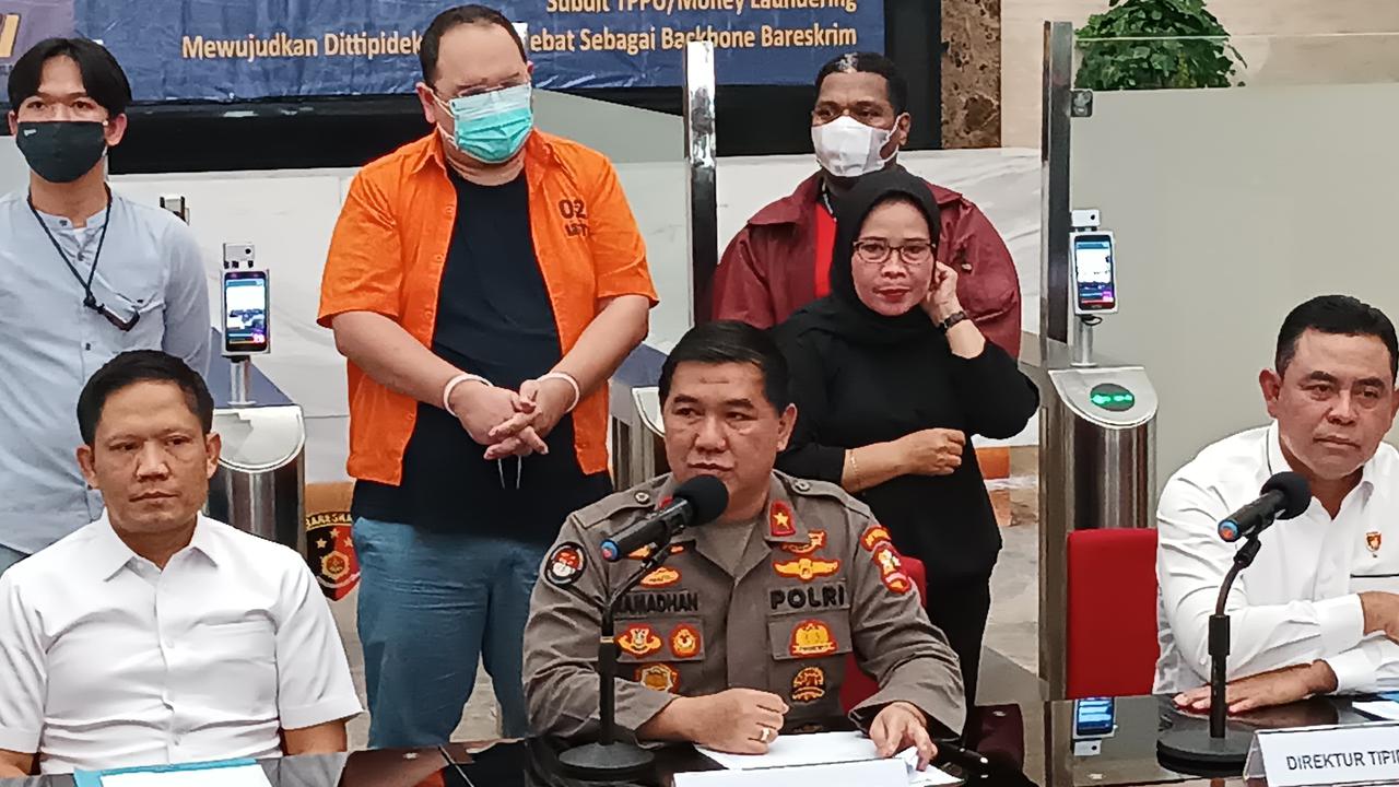 Polisi Kembali Menetapkan Bos KSP Indosurya Henry Surya Sebagai Tersangka dan Langsung Ditahan