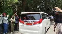 Mobil yang Biasa Ditumpangi Prabowo Tinggalkan Hambalang