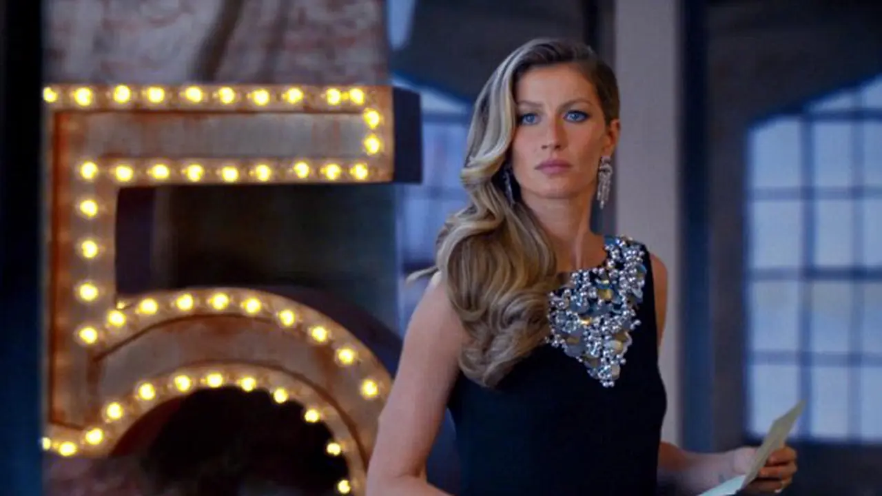 Gisele Bundchen for Chanel No 5 perfume 1014