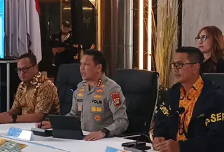 Polisi telah memeriksa 15 saksi dalam penyidikan tiga perkara dugaan korupsi, suap, gratifikasi, dan Tindak Pidana Pencucian Uang (TPPU). (Liputan6.com/Dimas Ramadhan Wicaksana)