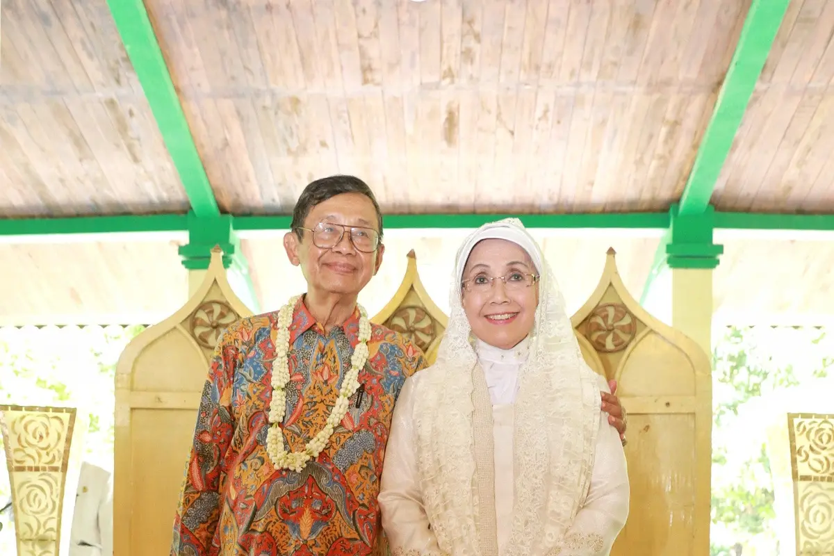 [Bintang] Nani Wijaya dan Ajip Rosidi