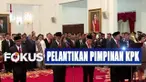 Usai dilantik Presiden Jokowi, para pimpinan dan dewan pengawas KPK yang baru langsung mendatangi Gedung KPK untuk melaksanakan serah terima jabatan.