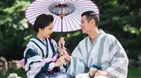 Putri Titian dan Junior Liem bulan madu ke Jepang.