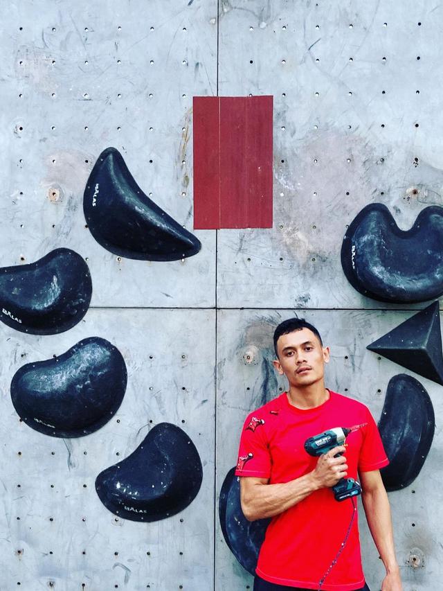 6 Potret Veddriq Leonardo, Atlet Panjat Tebing Indonesia yang Pecahkan Rekor Dunia
