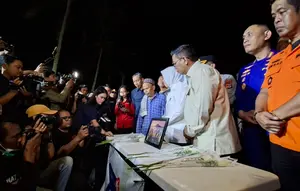 Mawar Putih dan Doa Kembali Selamat untuk 5 Jurnalis Hilang di Selat Sunda