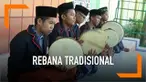 Desa Bungah, Kecamatan Bungah, Kabupaten Gresik, dikenal sebagai sentra perajin rebana. Beragam bentuk rebana, mulai dari teplak, marawis, kemplong, bongo, ketipung, kencer, dan tamborin dihasilkan dari tangan-tangan terampil perajin rebana di desa i...