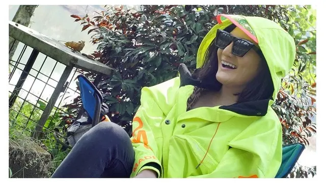 7 Potret Terbaru Kiki Amalia, Tetap Awet Muda di Usia Hampir 40 Tahun