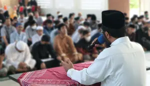 Khutbah Jumat 7 Agustus 2026: Merenungi Kemerdekaan dan Perjuangan Melawan Dosa