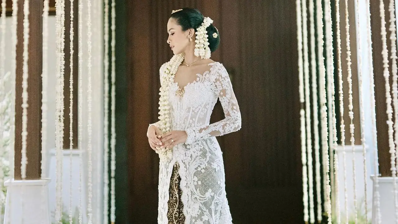 Maudy Ayunda